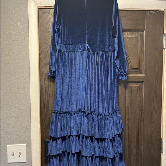 K&K Boutique - Picture 3 of 3